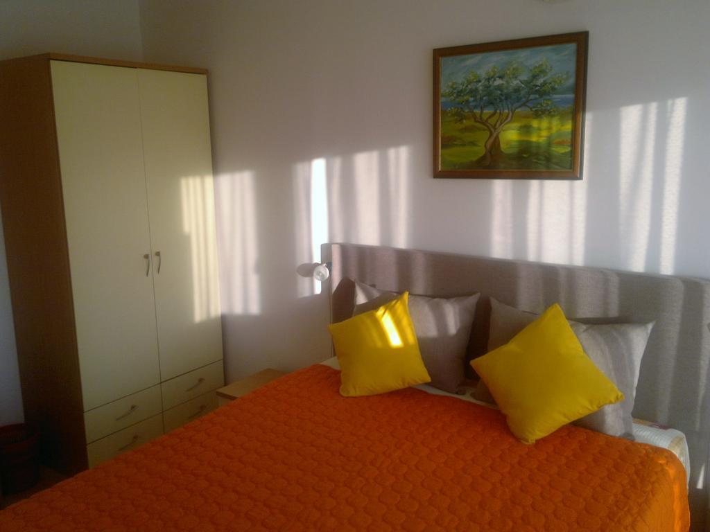 Lino Apartments Rovinj Exterior foto